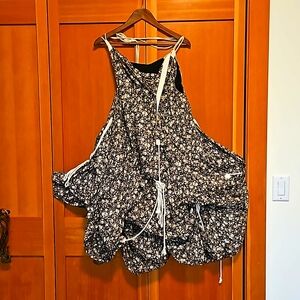 All Saints Spitalfields Parachute Dress in Ditzy pattern- pink and white flowers